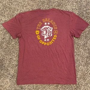 Men’s NWOT RVCA t-shirt